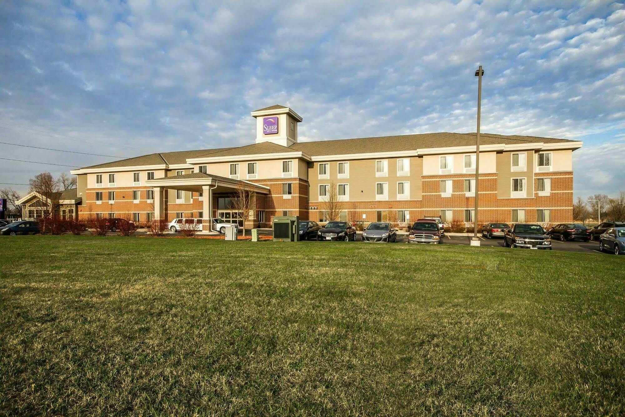 Sleep Inn & Suites Madison - Monona Kültér fotó